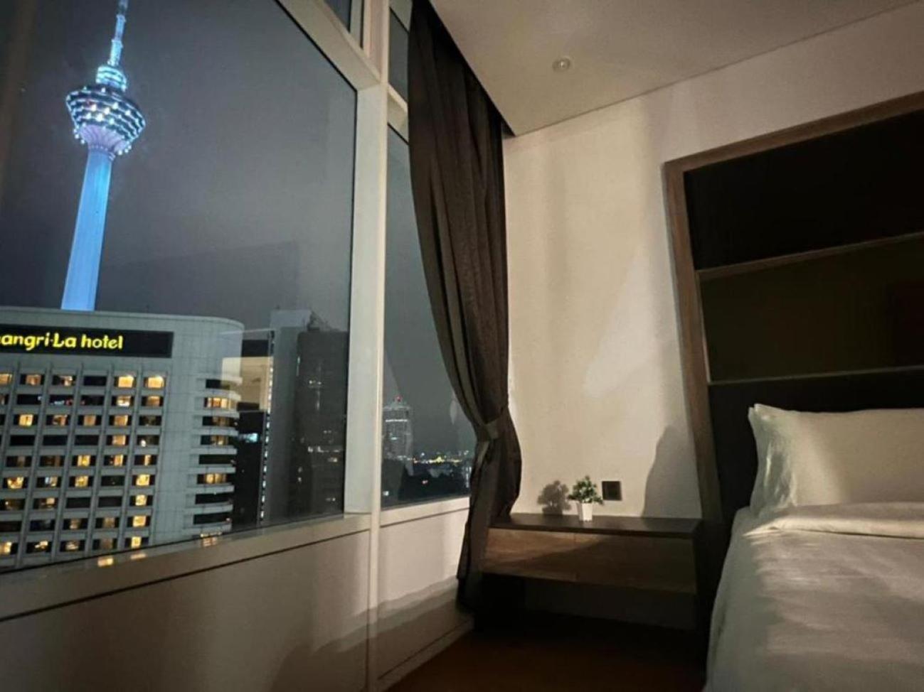 Vortex Suites Klcc By Moonlight Kuala Lumpur Esterno foto