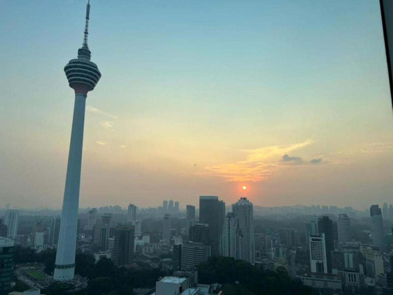 Vortex Suites Klcc By Moonlight Kuala Lumpur Esterno foto