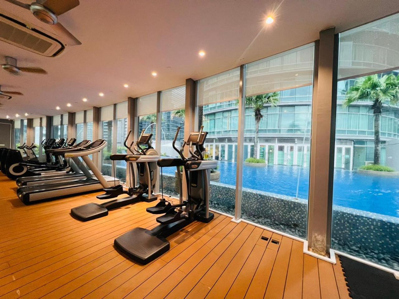 Vortex Suites Klcc By Moonlight Kuala Lumpur Esterno foto